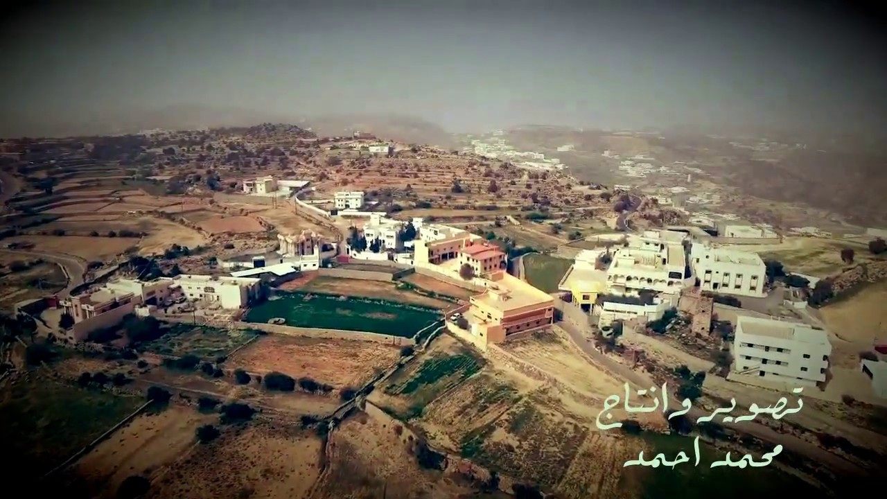 منظر جوي .. لقرية يانف
