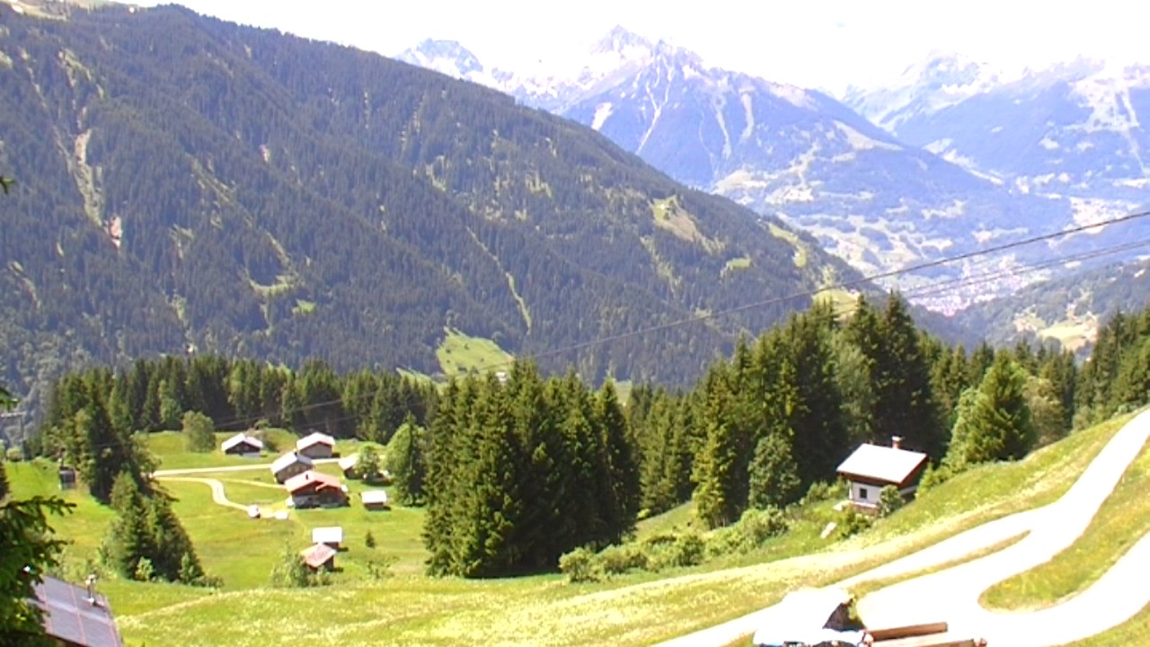 Gondelausfahrt der Montafoner Kristbergbahn in Silbertal im Montafon