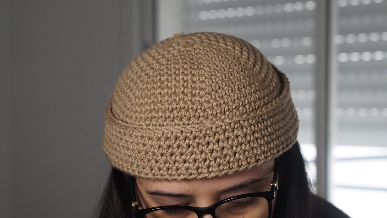 Left-handed: How to crochet the single crochet fisherman beanie 
