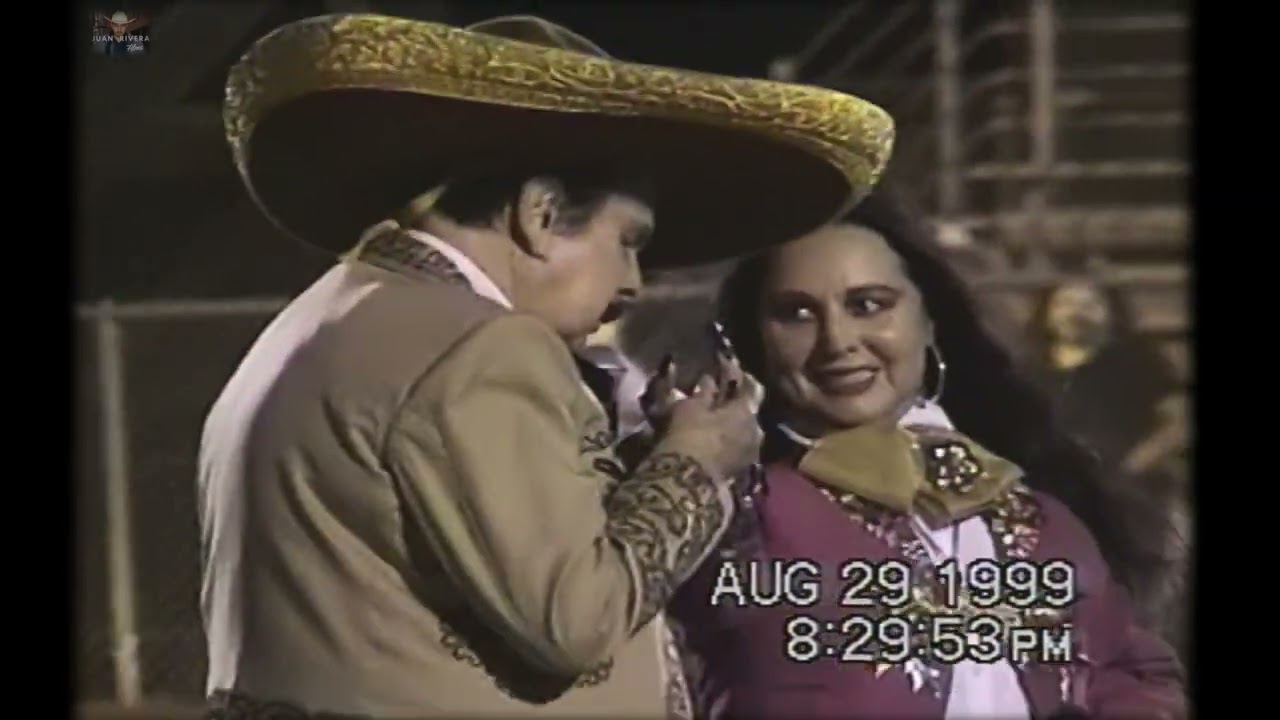 Antonio Aguilar y Flor Silvestre Espectáculo en Vivo con sus Caballos (8/1999)