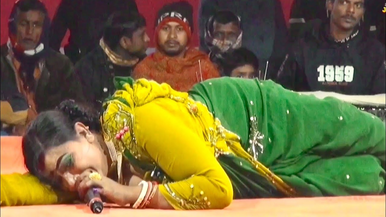 কোন একদিন আমায় তুমি খুজবে সেই দিন ওগো পিয়া আমার ভালোবাসা বুঝবে। যাত্রা নায়িকা নুরী সরকার। 
