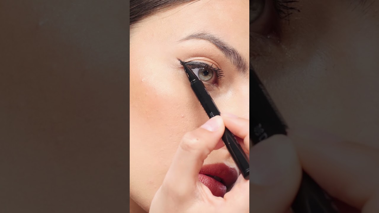 Tutorial 24ORE INSTANT LINER - Deborah Milano
