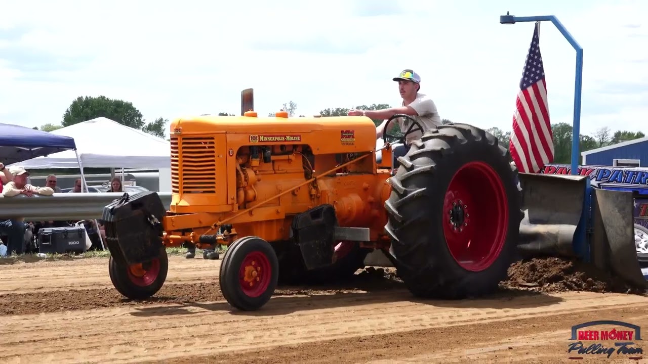 Old Fashion Farm Stock Pulling!