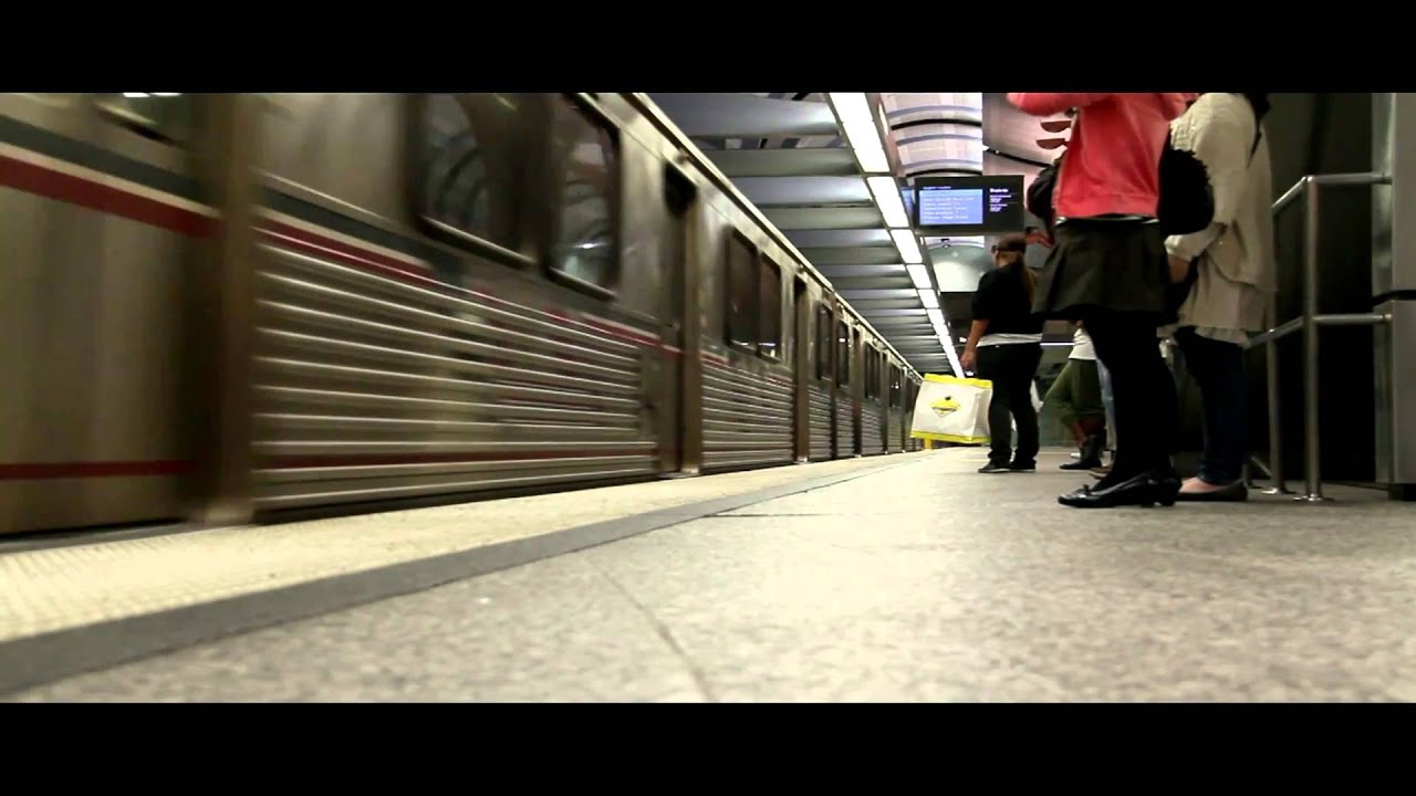 Canon EOS 60D DSLR sample video. Un-Edited video clips