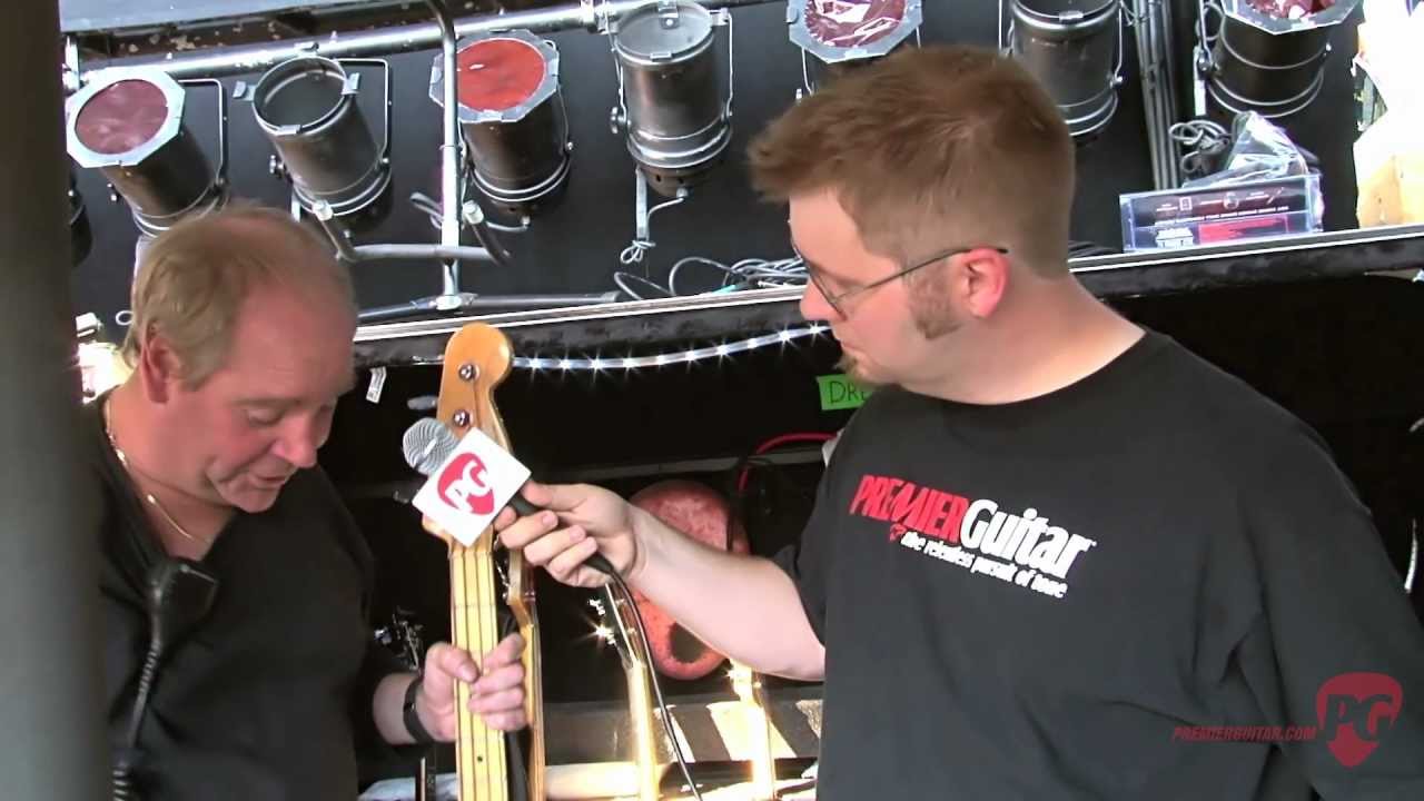 Rig Rundown — тур Роджера Уотерса «The Wall»: Роджер Уотерс