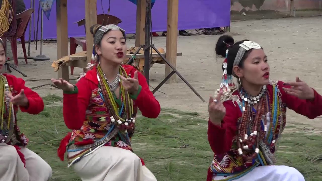 Aka (Hrusso) Traditional Dance...Hojo Hojo