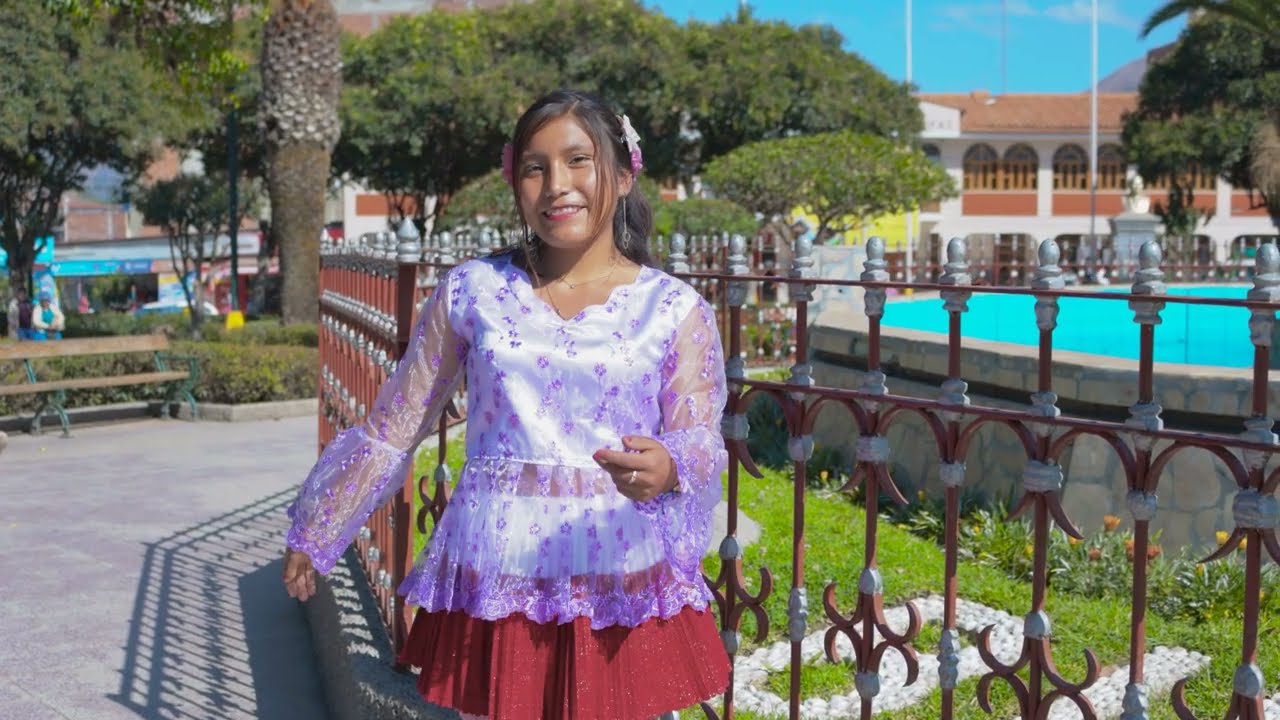 Liz Corazón (Tema : triste historia D. R) 2025