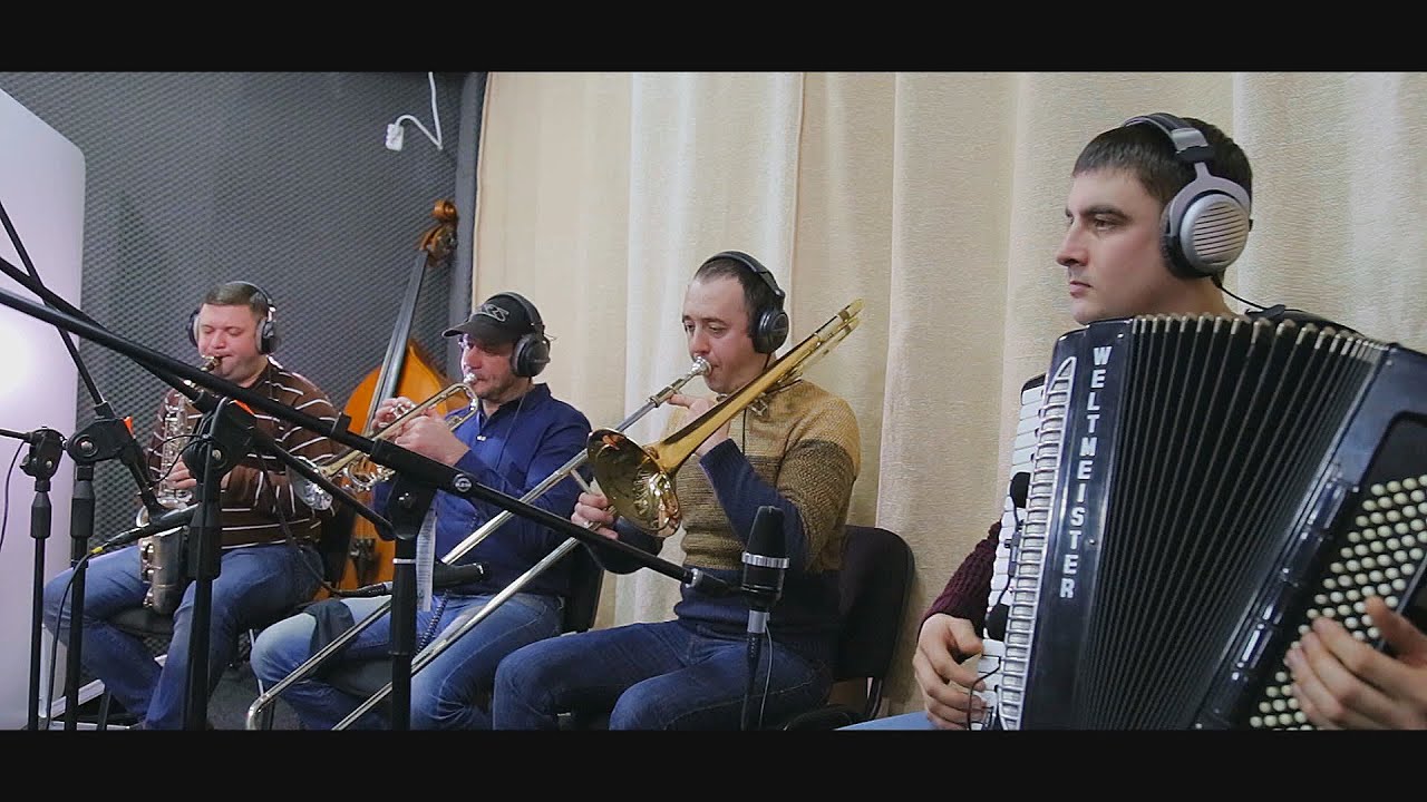 Barbu Lautaru Folk Band 2016