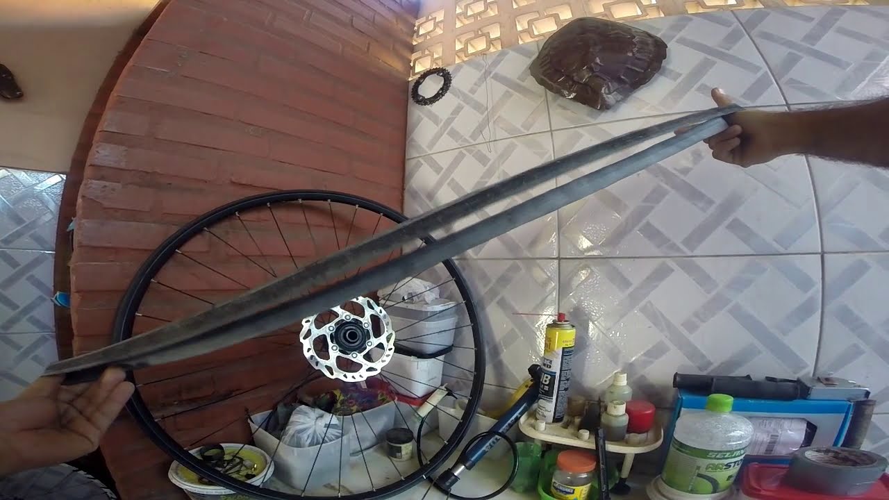 Tubeless em qualquer pneu usando bomba de mão