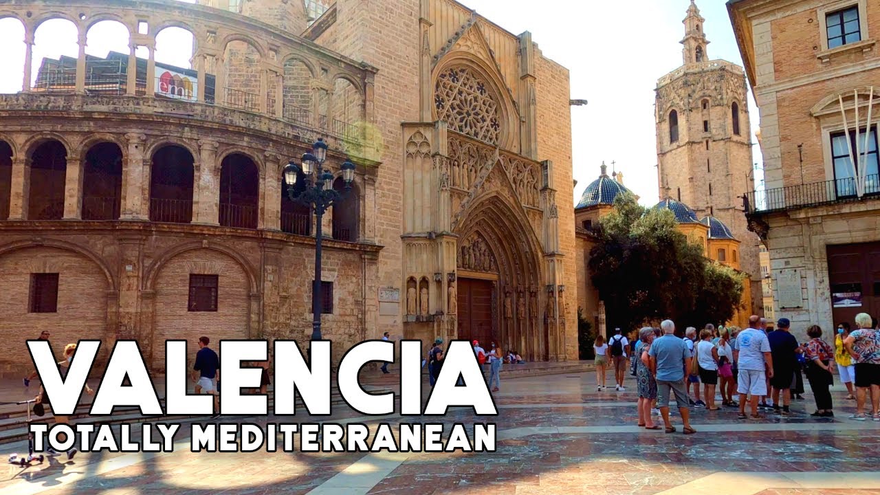 Valencia City Spain Historic Center City Walk Tour 2021 | Ciutat Vella | Val&egrave;ncia, Spain [4K 60fps]