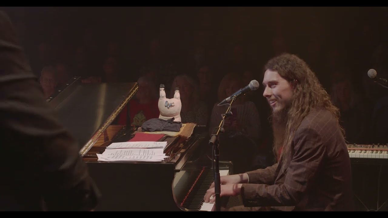 Matt Weidinger - Dirty Jim (Richard Swift Cover) Live at The Registry