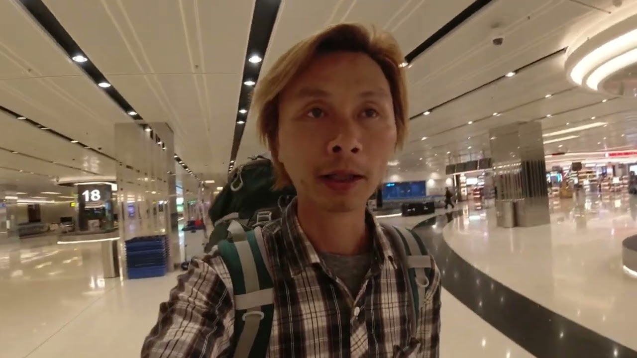 新加坡 001 到达樟宜国际机场 酷航8小时的飞机没有飞机餐  墨尔本到新加坡
