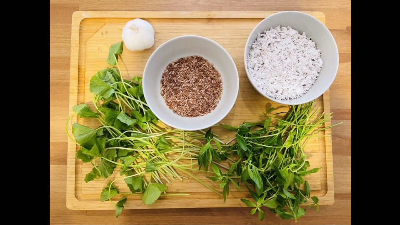 How to Make Kola Kanda #Gotukola #Simpletips #Srilankan #Kolakanda #Aura'skitchen