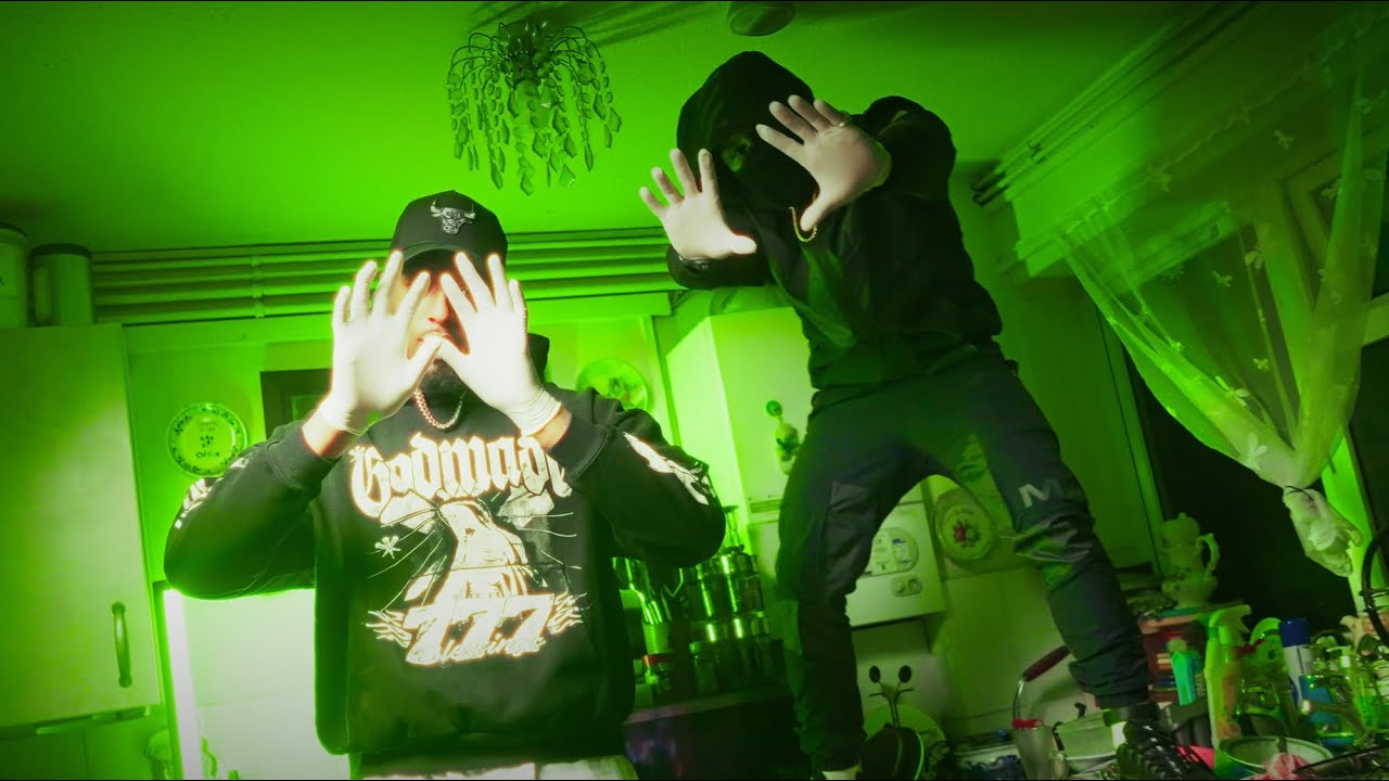 LIVE’O X SavNDO- Outta Time