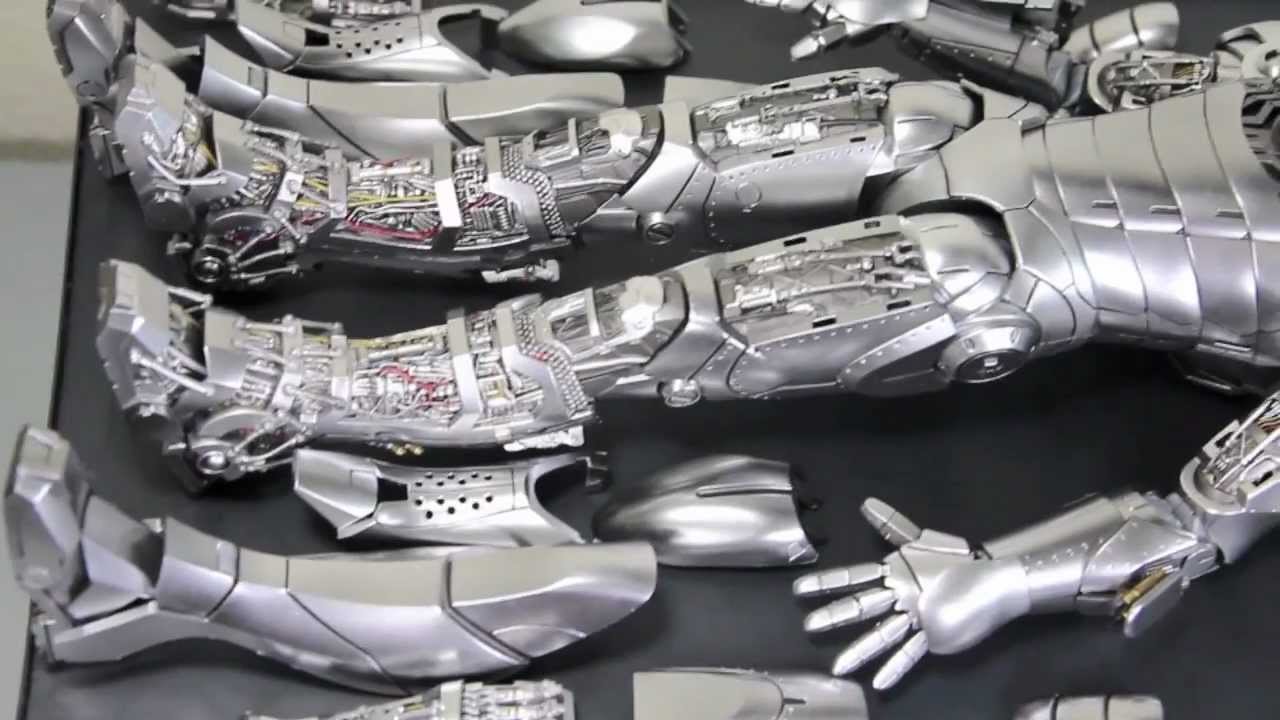 Iron Man 2 Hot Toys Mark II Unleashed Version Movie Masterpiece 1/6 Scale Figure Review