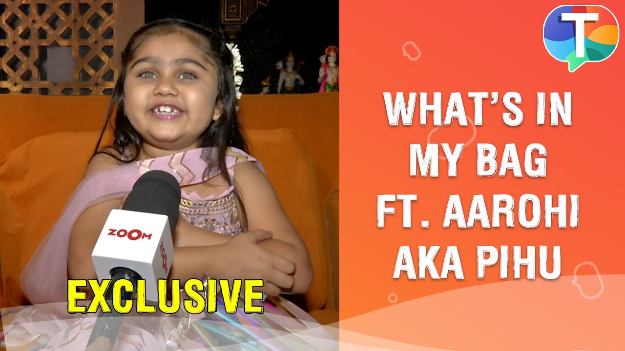 What's in my bag with Aarohi Kumawat aka Pihu from Bade Achhe Lagte Hain 2 | Exclusive