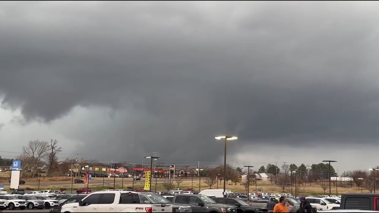 Large Tornado in Clarksville, TN, Moves Close to Businesses (Credit Jimmy Trodglen)