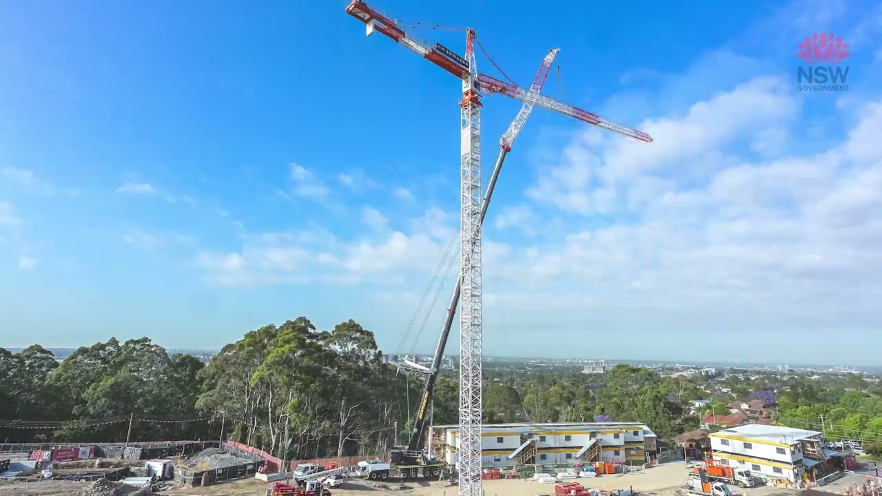Ryde Hospital Redevelopment - Tower crane construction