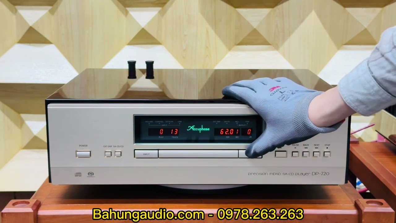 SIÊU PHẨM LIKE NEW BÁN MỚI ĐƯỢC GIÁ RẺ HƠN NỬA - ĐẦU CD ACCUPHASE DP-720 CỰC MỚI - ACCUPHASE DP720