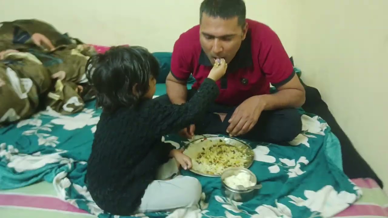 🥺dekhte dekhte kitni badi or samjhdar banti ja rhi h.aaj apne papa ko hath se khila rhi h🧿🥰no words 