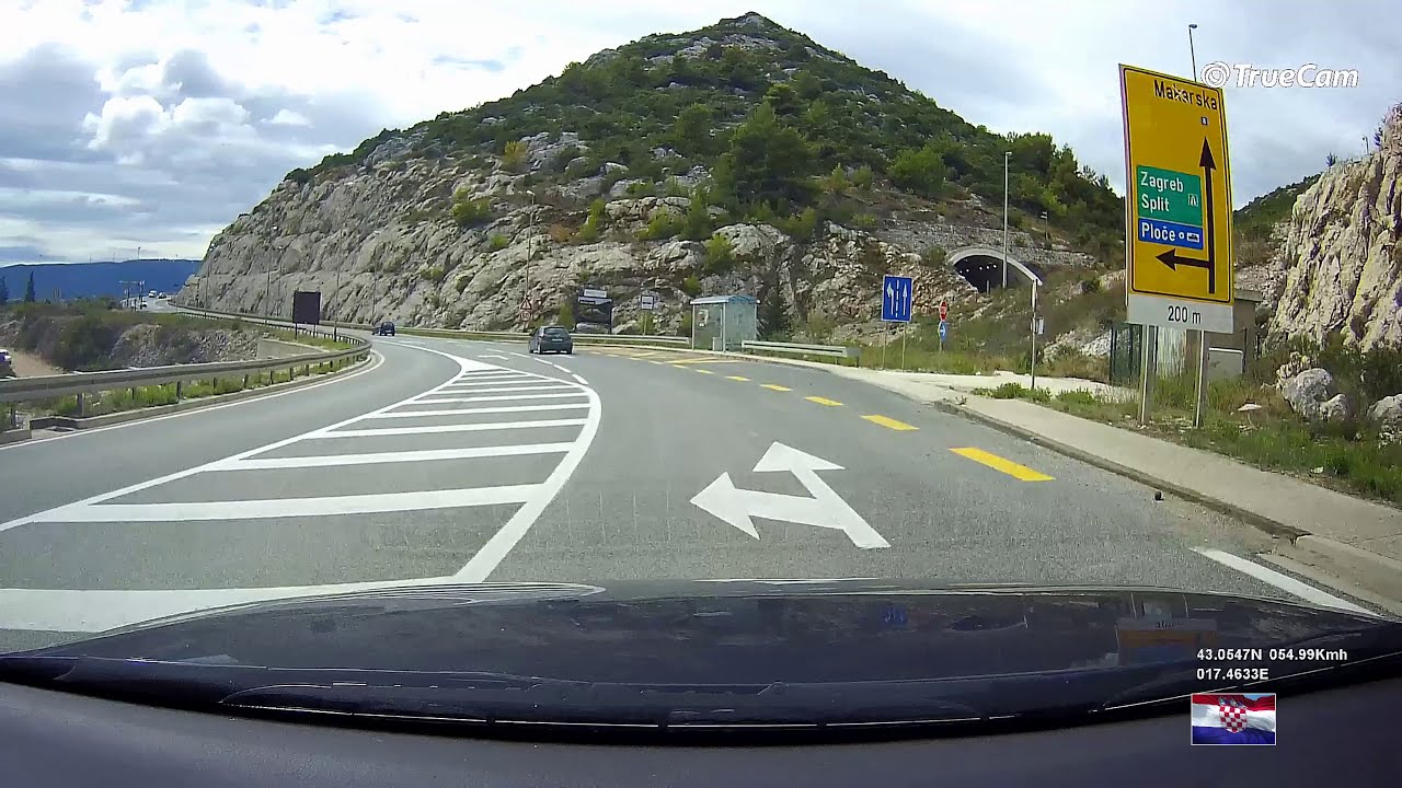 Vožnja do luke Ploče ( grada ) 🚙 ( bivše Kardeljevo ) uz Komin kroz Rogotin od ušća rijeke Neretve