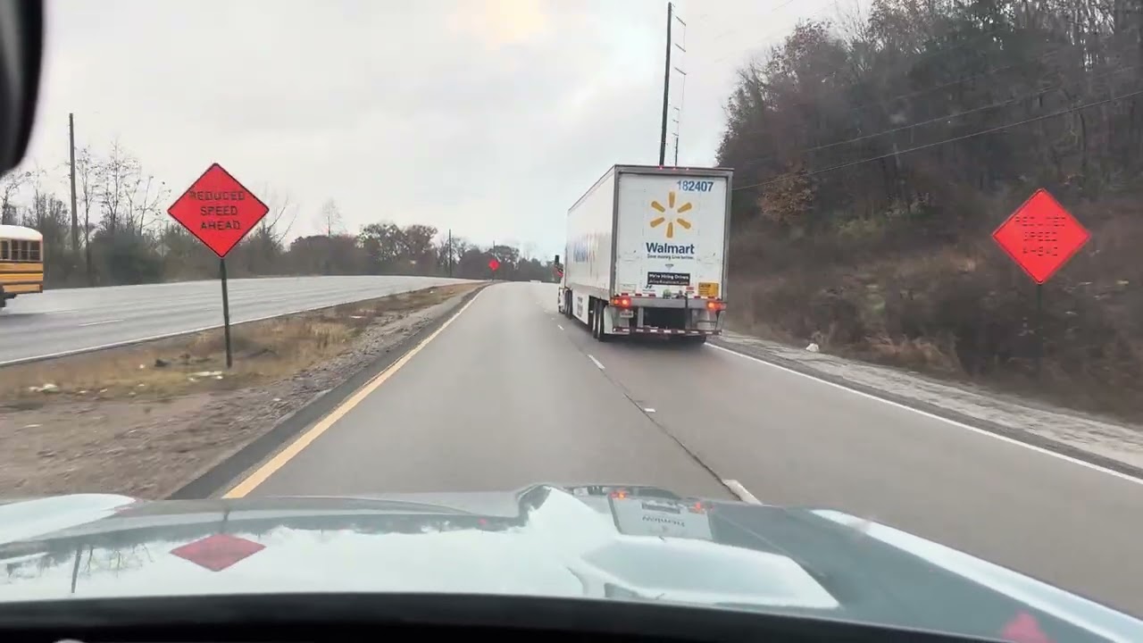 Driving Through Huntsville Alabama Before Sunrise | Fog, Light Rain & City Highway Sounds