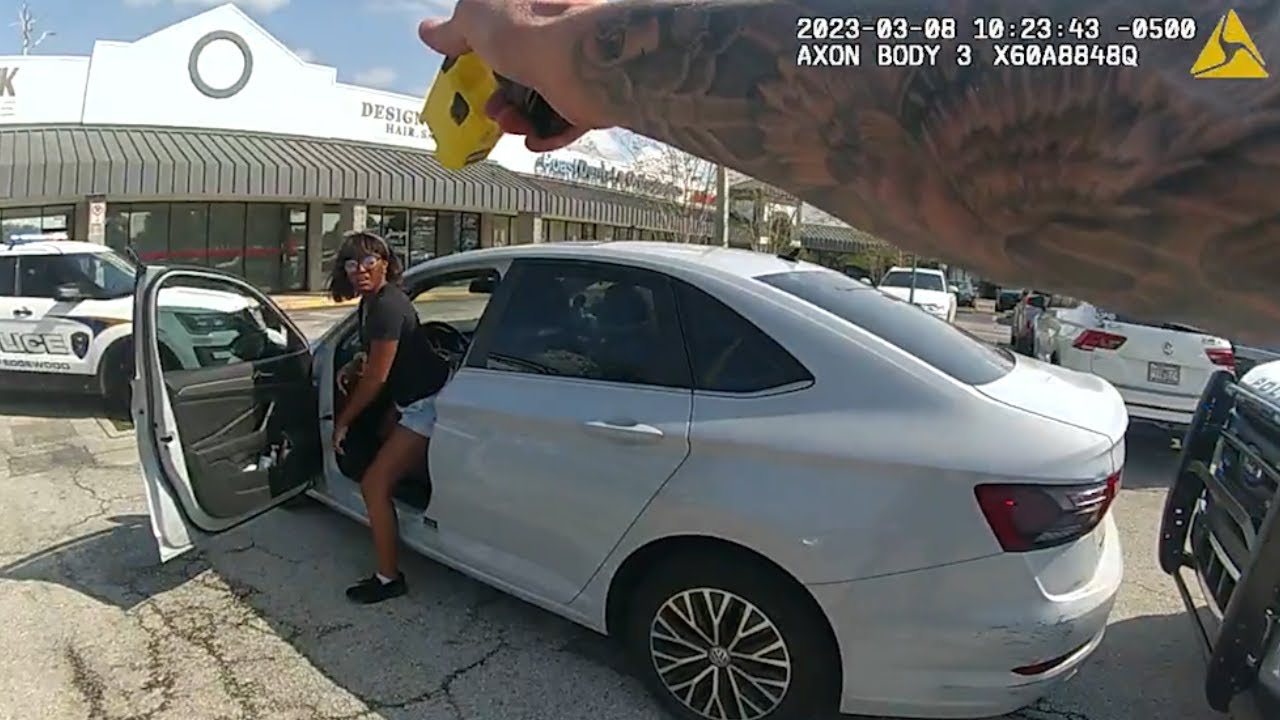 Entitled Woman Turns Traffic Ticket Into Felony | Police Bodycam