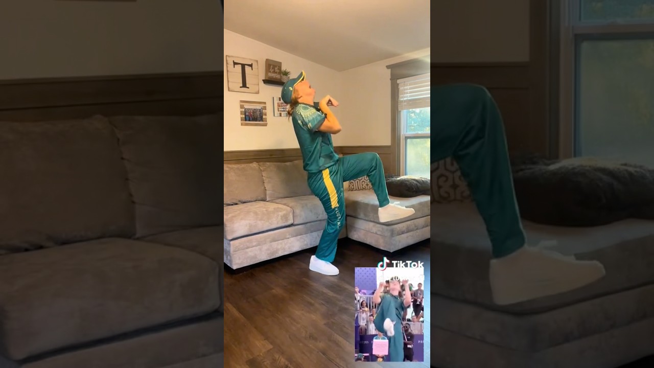2024 Halloween Gold Medal Goes to #raygun #halloween #costume #memes #breakdance  #shorts #trending