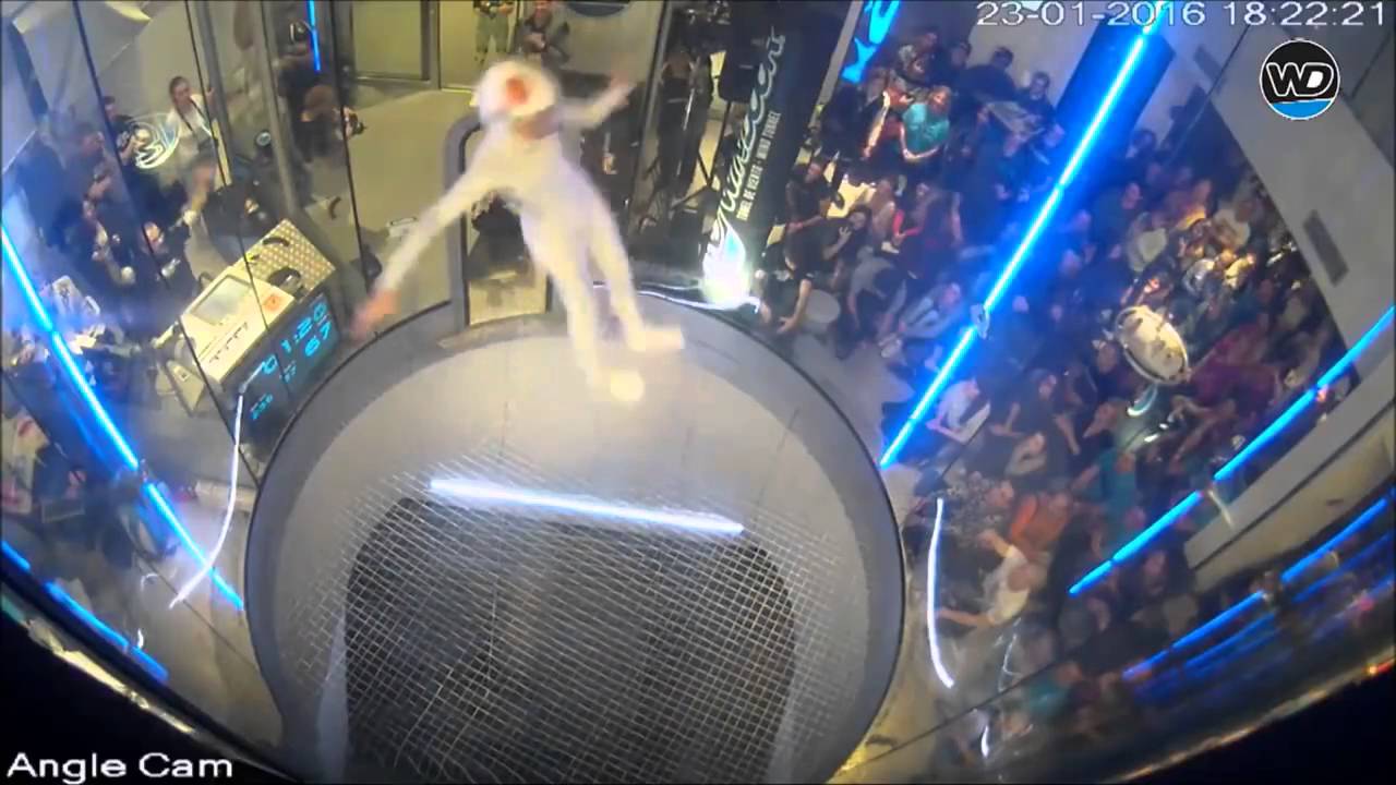 Freestyle dancing in wind/flight tunnel.  Maja Kuczyńska of Poland.