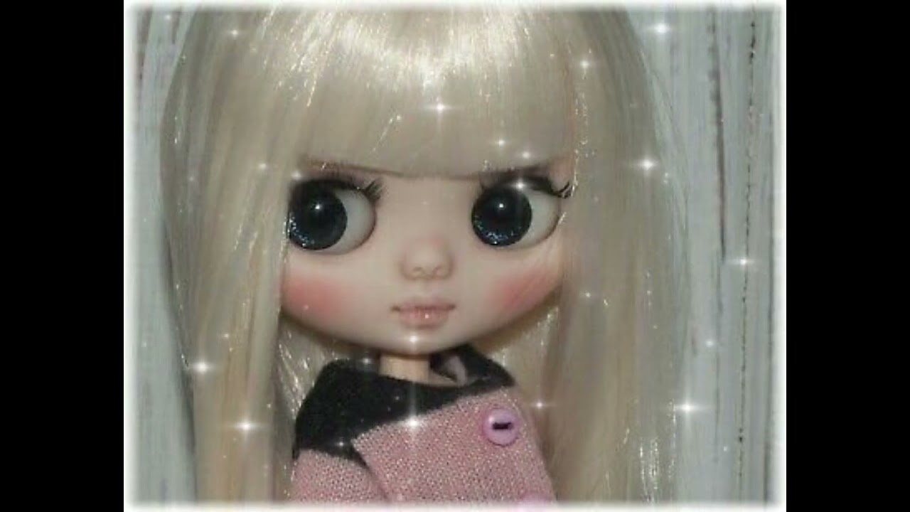 neotenous doll