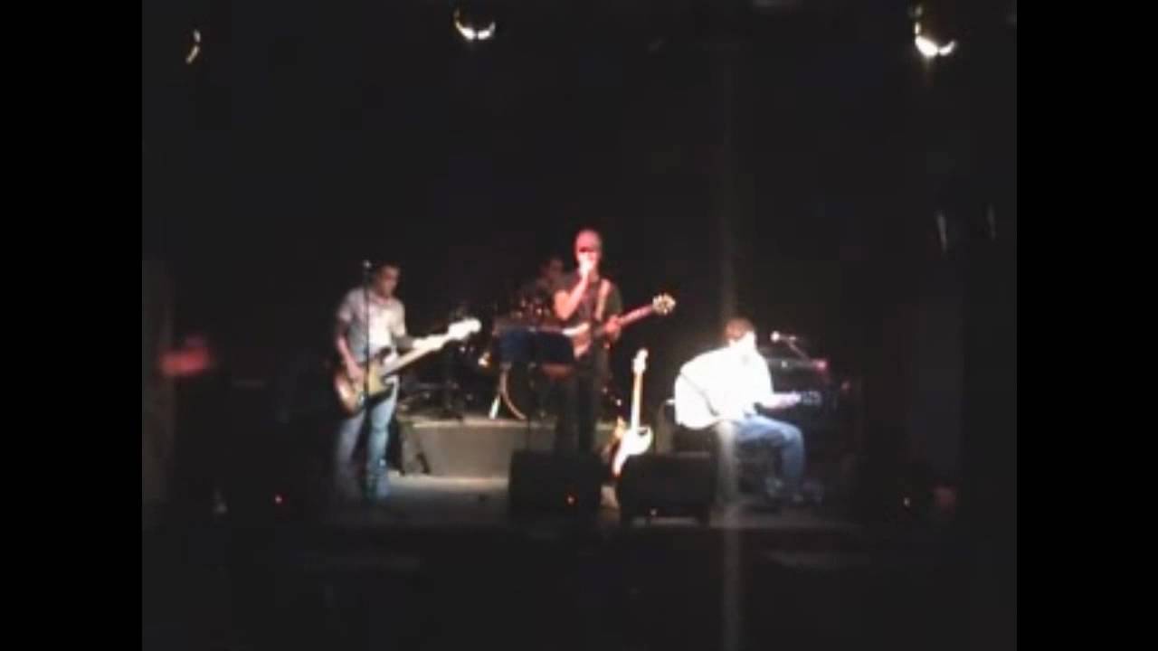 The curiel's live at Honky tonky - DRIVE
