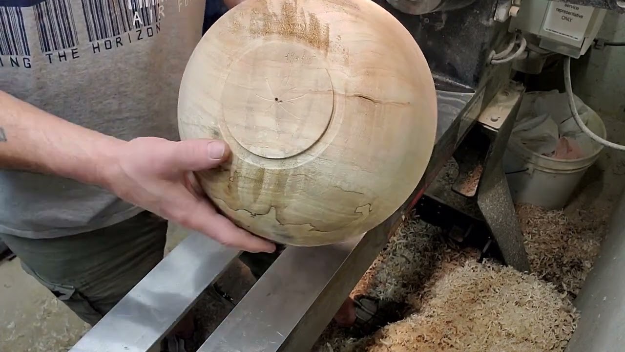 woodturning-Figured, Spalted Maple. How I finish.