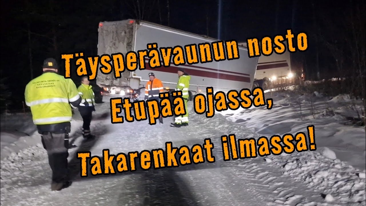 Täysperävaunun etupää ojassa ja takarenkaat ilmassa! - The trailer of a big truck in a steep ditch!