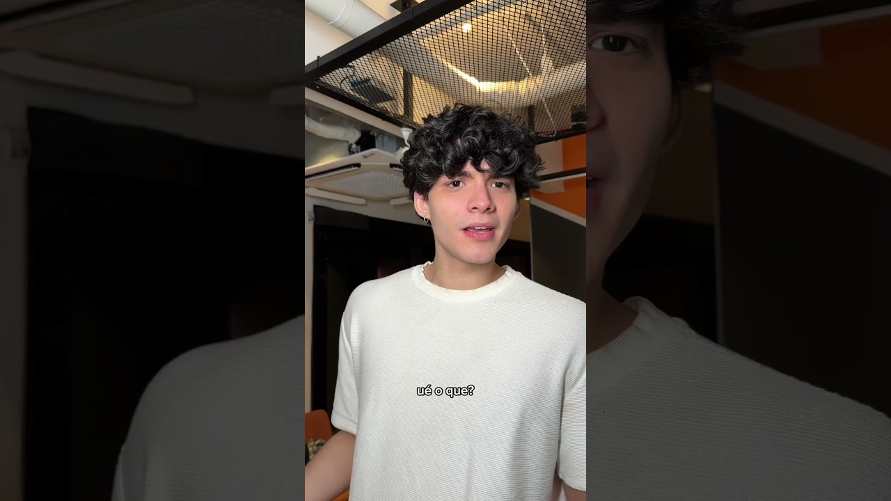 eu no meu dia menos paranoica (pov: n&atilde;o era paranoia)