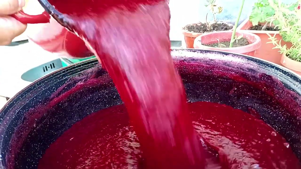 Gem din zarzăre sau corcodușe.