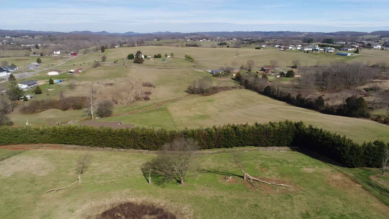 Bird's eye view of Brights Zoo