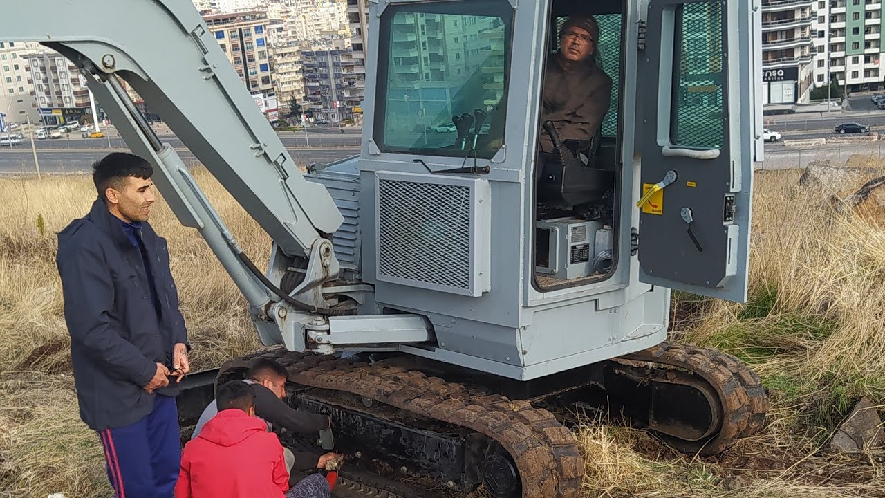 Lastik paletli ekskavatör paletinin takılması ve yöntemleri