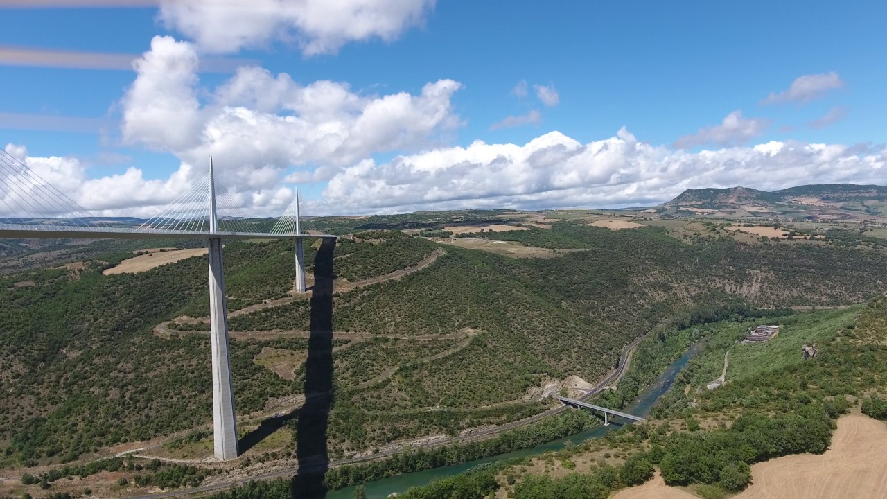 Millau, Francja, 2017 widok z Phantom 4 w 4K