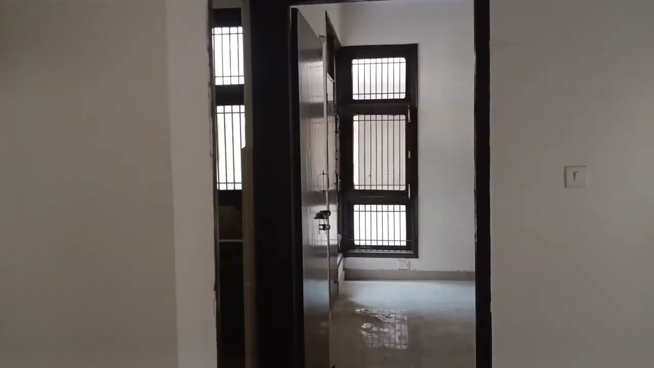 2bhk flat for sale Narmada society eta 2 Greater Noida Outherty Flat call 9910173787