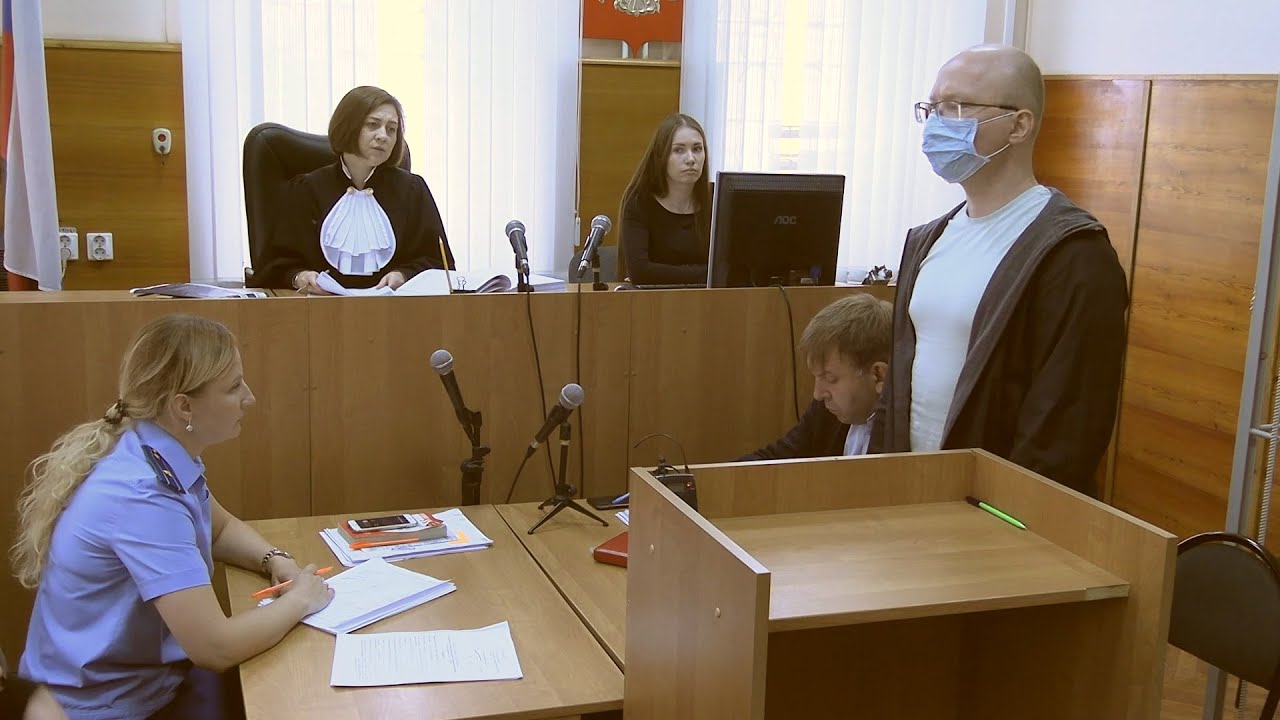 Судят хакера за бота 