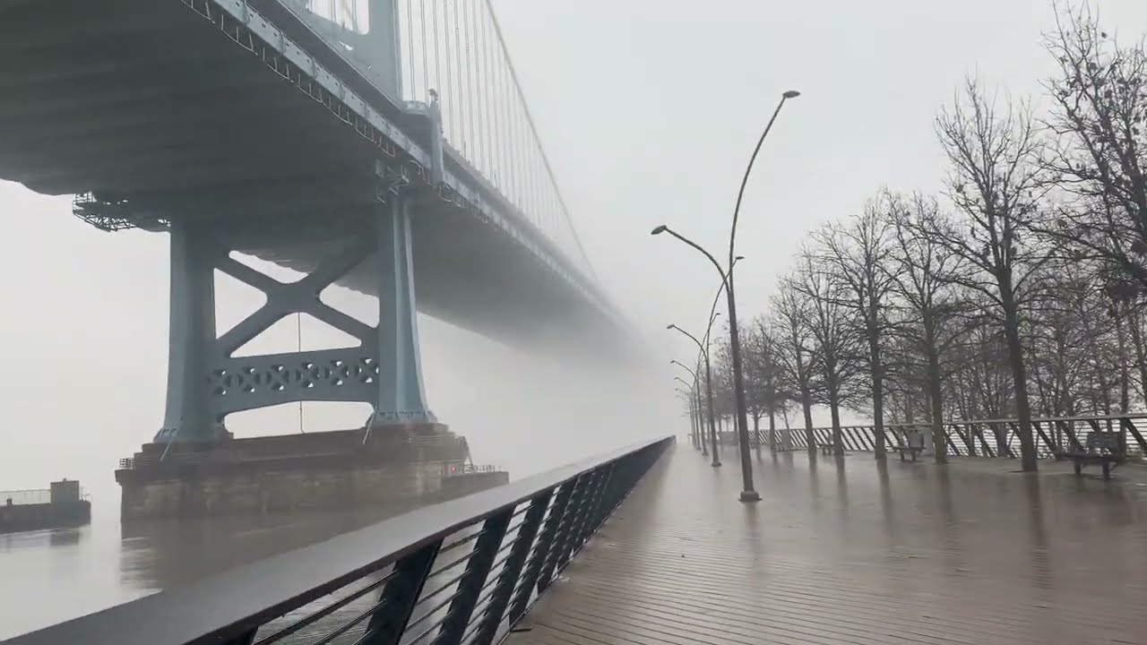A Rainy Foggy Relaxing Walk on Race Street Pier In Philly.