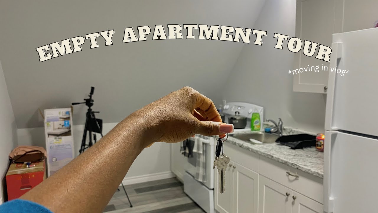 Moving into my first Apartment in Canada 🇨🇦 | Empty Apartment tour| first time living alone