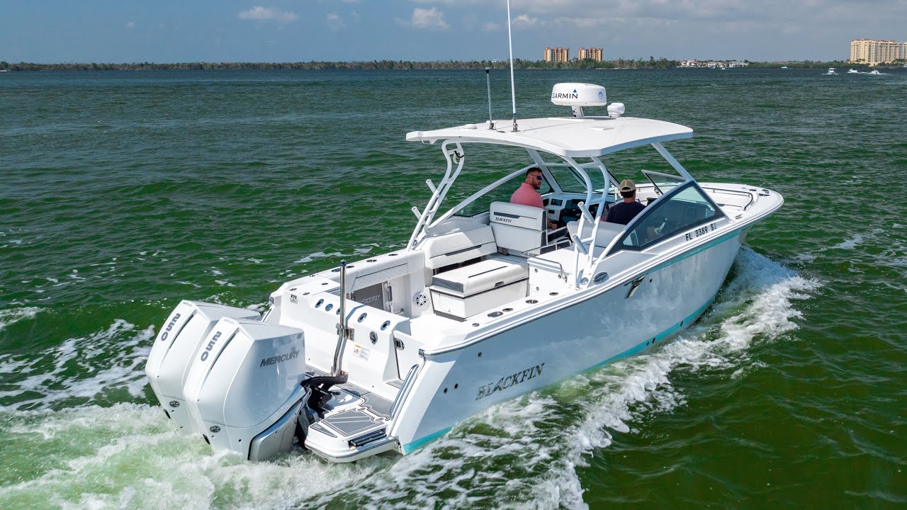 Blackfin 272 DC For Sale &ndash; Twin Mercury 300s | 2022 Walkthrough
