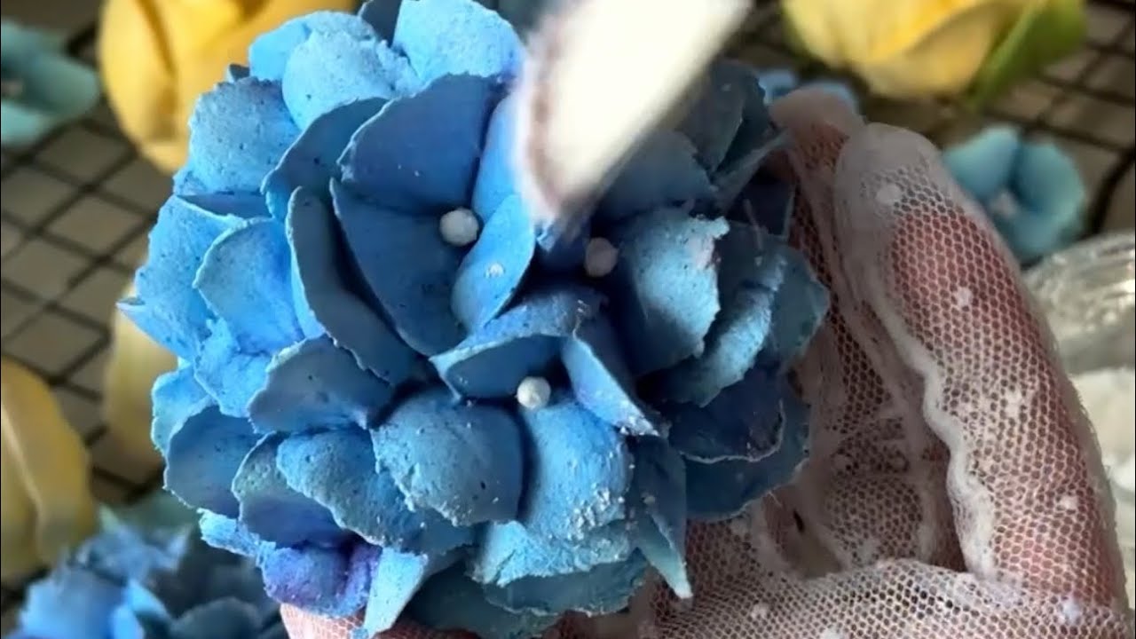 🪻Marshmallow Hydrangea real time piping🩵💙