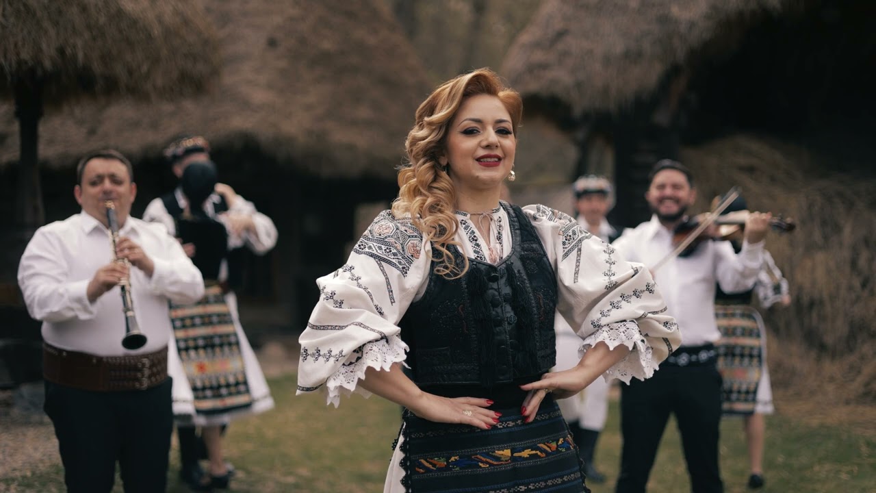 Ionela Pascu  - DE N-AR FI DRAGOSTEA-N LUME   - Videoclip Oficial