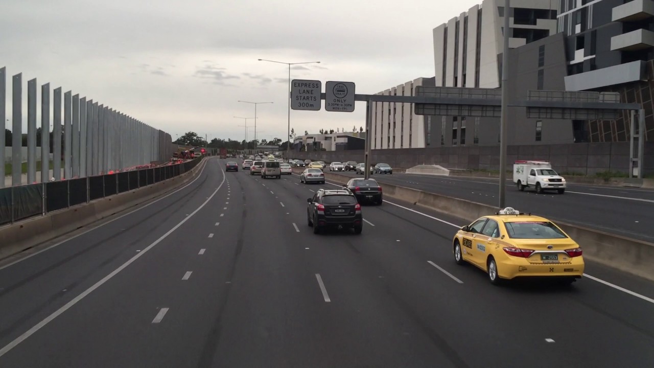 Skybus Melbourne City Express Bus Upper Deck View (Southern Cross Station to Melbourne Airport)