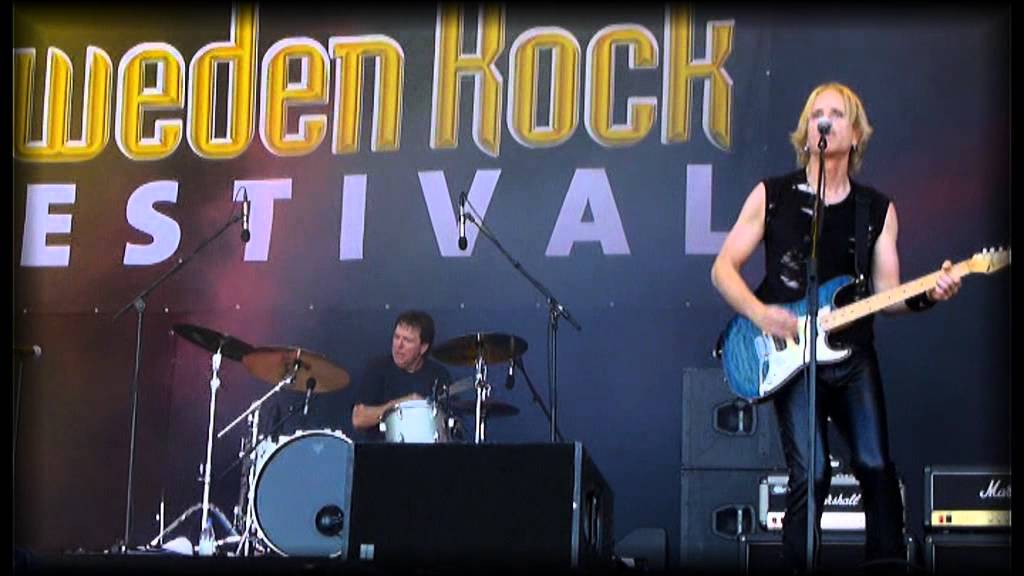 Survivor - It's the singer not the song (Live SRF 2013)