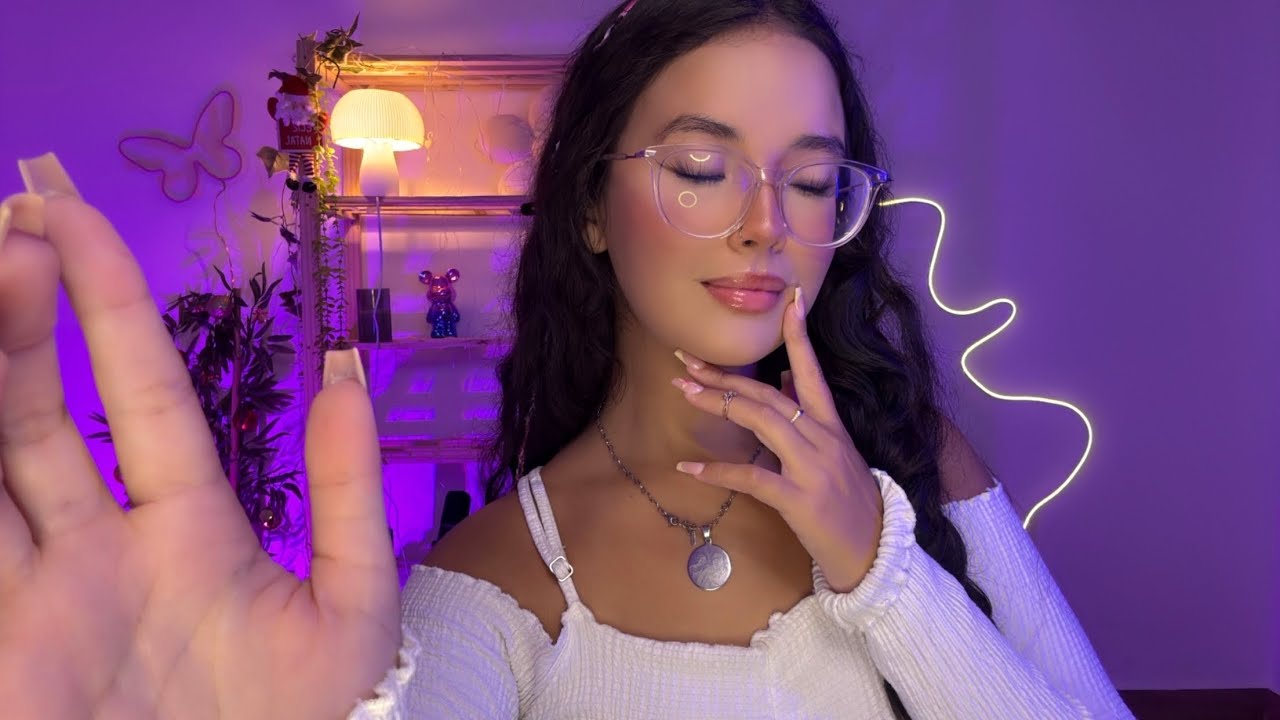 ASMR DELICADO PARA VOCÊ CAPOTAR EM 10 MINUTOS ☆ cafuné, sons de boca, hand movements 🌙