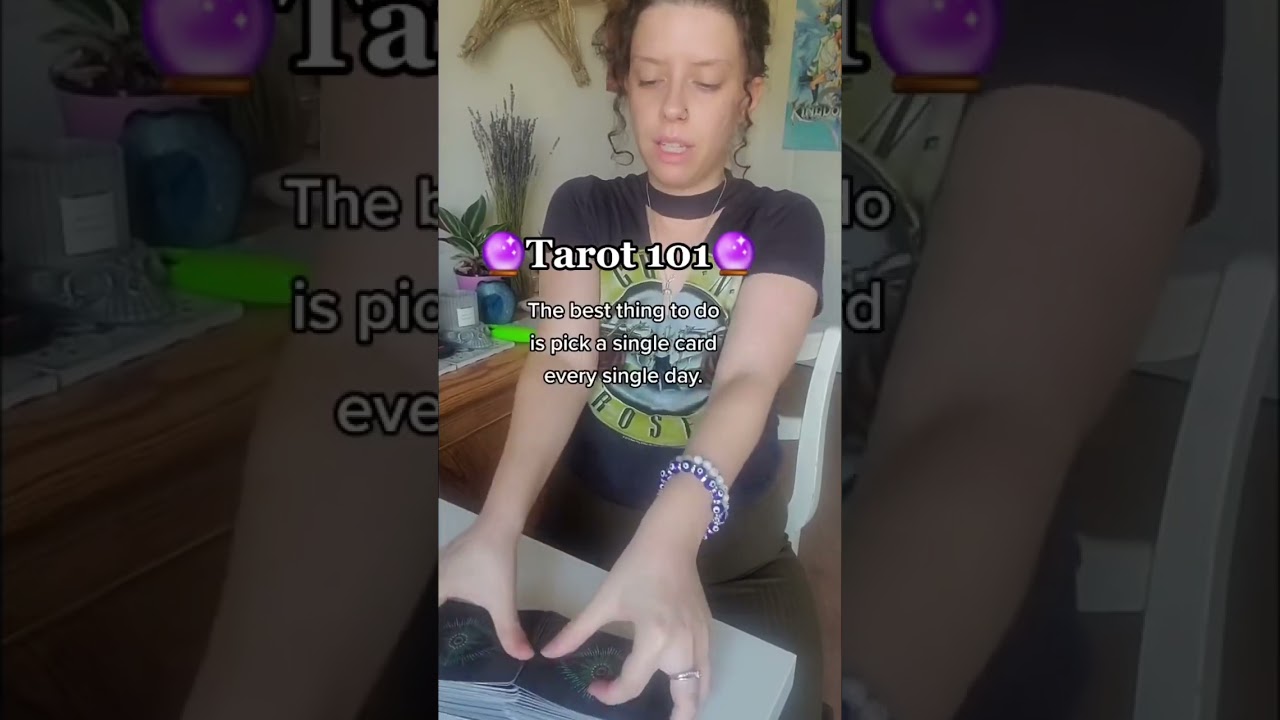Таро 101: Как читать карты Таро для начинающих