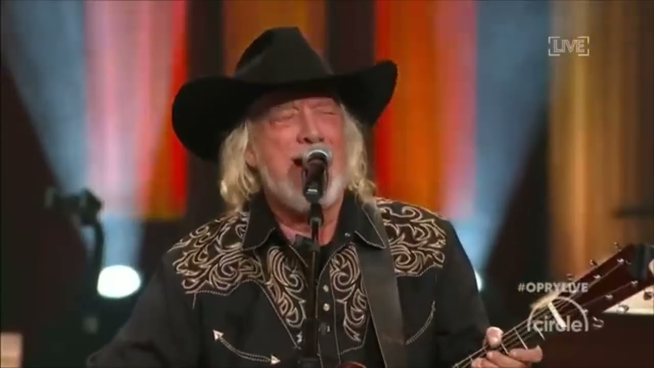 Shoot Low Sheriff! - Tyler Childers feat. John Anderson Live at the Grand Ole Opry